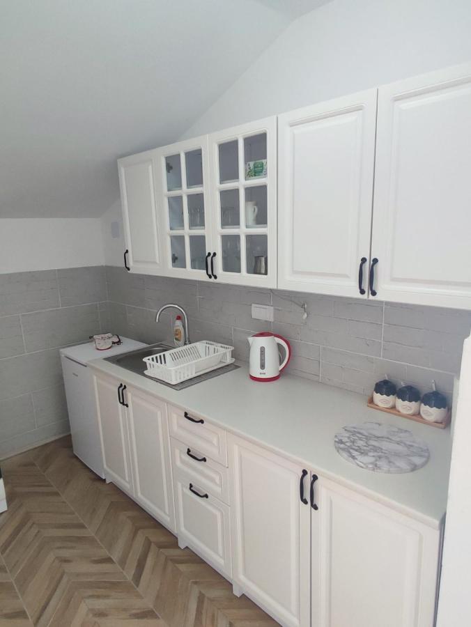 Apartman Flora Vrdnik Eksteriør bilde