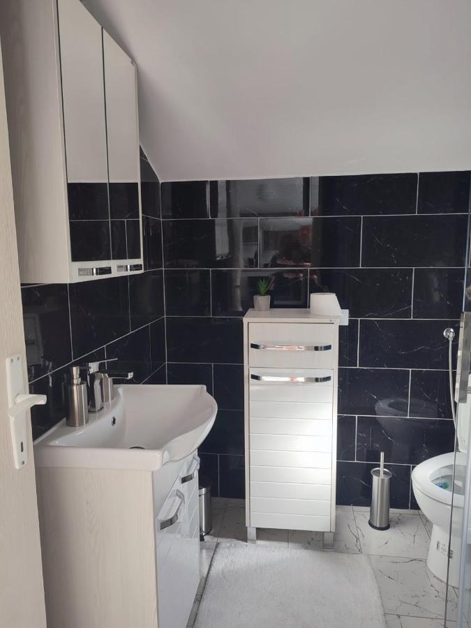 Apartman Flora Vrdnik Eksteriør bilde